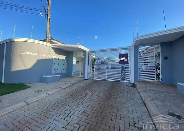 Casa Com Ar Cond. Em Todos Os Comodos Mobiliada