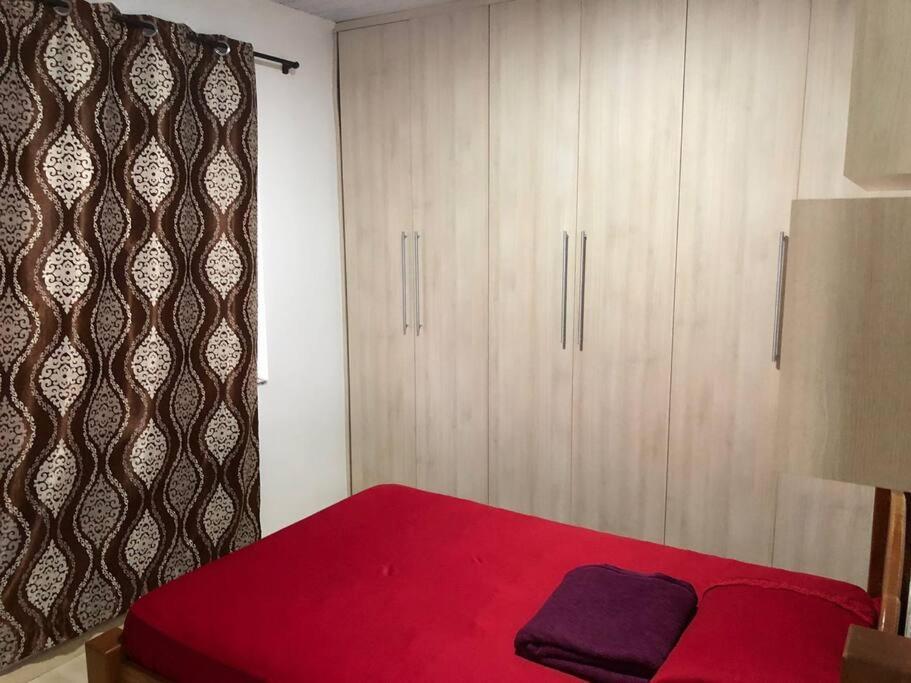 Casa Com Ar Cond. Em Todos Os Comodos Mobiliada Holiday home Cascavel (Parana)